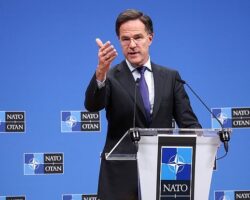 Марк Рютте от НАТО резко ответил на ультиматум Владимира Путина по Украине mark ryutte ot nato rezko otvetil na ultimatum vladimira putina po ukraine-t-nw-ru-174301867800-0
