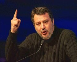 Маттео Сальвини назвал условия участия России в Олимпиаде-2026 matteo salvini nazval usloviya uchastiya rossii v olimpiade2026-t-nw-ru-174293943100-0