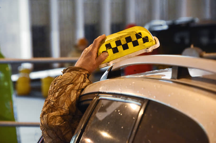 Новые правила перевозок в аэропортах Москвы и области открывают эру комфортных поездок-0