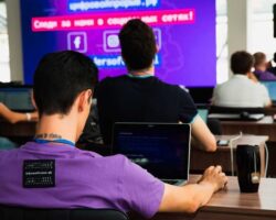 Россия поддерживает таланты ТОП-команды Цифрового прорыва получили награды в Москве rossiya podderzhivaet talanty topkomandy czifrovogo proryva poluchili nagrady v moskve-t-nw-ru-174297499700-0