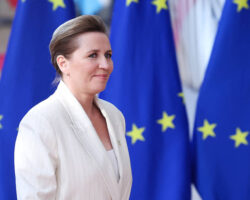 США и Дания открывают новые горизонты диалога о Гренландии ssha i daniya otkryvayut novye gorizonty dialoga o grenlandii-t-nw-ru-174292801700-0