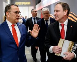 Стратегический альянс России и Венесуэлы отмечает 80-летие в Музее Победы strategicheskij alyans rossii i venesuely otmechaet 80letie v muzee pobedy-t-nw-ru-174222576800-0