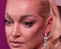 svadba ariadny volochkovoj i nikity grigoryana v peterburge vopreki trudnostyam-t-nw-ru-174293691700-0