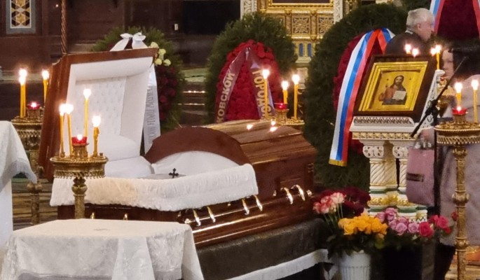 Светлая память Народной артистке Инне Чуриковой svetlaya pamyat narodnoj artistke inne churikovoj-t-nw-ru-174079434300-0