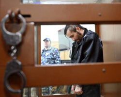 Террористы Крокус Сити Холла планировали атаку на Красную площадь и МЕГА Белая Дача terroristy krokus siti holla planirovali ataku na krasnuyu ploshhad i mega belaya dacha-t-nw-ru-174247228200-0