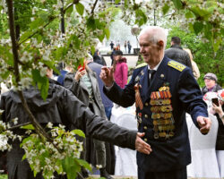 Владимир Путин поддержал ветеранов России к 80-летию Великой Победы vladimir putin podderzhal veteranov rossii k 80letiyu velikoj pobedy-t-nw-ru-174249742900-0