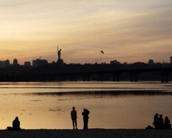 Владимир Зеленский предупреждает о возможном наступлении России близ Киева перед ключевыми переговорами vladimir zelenskij preduprezhdaet o vozmozhnom nastuplenii rossii bliz kieva pered klyuchevymi peregovorami-t-nw-ru-174324039200-0