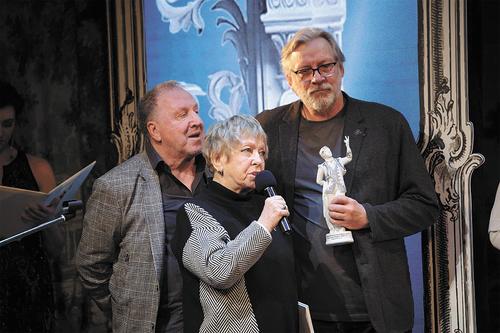 Юбилейный «Фигаро»: 15 лет любви и вдохновения yubilejnyj figaro 15 let lyubvi i vdohnoveniya-t-nw-ru-174172845000-0