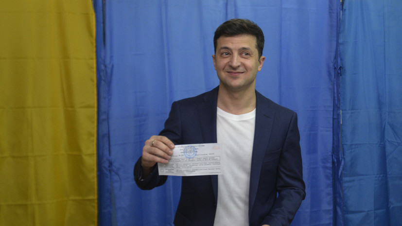 Дубинский: Зеленский хочет оттянуть выборы до весны 2026 года