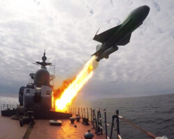 Алексей Арбатов предупреждает о ядерной угрозе без СНВ-3 России и США Новейший корвет Гремящий на испытаниях в Балтийском море