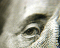 Алексей Бачеров из ВШЭ о скрытых возможностях доллара и стратегиях США на фоне политики Трампа aleksej bacherov iz vshe o skrytyh vozmozhnostyah dollara i strategiyah ssha na fone politiki trampa-t-nw-ru-174427528300-0