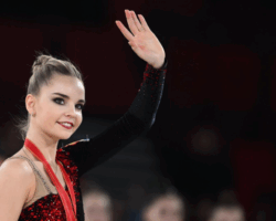 Дина Аверина и Дмитрий Соловьёв делятся свадебными планами и победами dina averina i dmitrij solovyov delyatsya svadebnymi planami i pobedami-t-nw-ru-174566381200-0