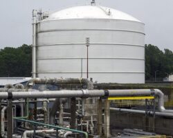 es i ssha ukreplyayut energopartnerstvo antoniu koshta vidit perspektivy v spg-t-nw-ru-174498415700-0