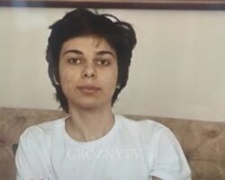 Эскерхан Хумашев атаковал полицейских Рамзана Кадыров объявил выдворение семьи eskerhan humashev atakoval policzejskih ramzana kadyrov obyavil vydvorenie semi-t-nw-ru-174421416400-0