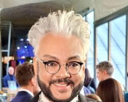 Филипп Киркоров и Черная пантера торжествуют на премии Виктория-2025 с Олегом Шеляговым filipp kirkorov i chernaya pantera torzhestvuyut na premii viktoriya2025 s olegom shelyagovym-t-nw-ru-174379789200-0