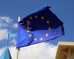 Гленн Дизен видит потенциал России и Европы в укреплении экономической стабильности glenn dizen vidit potenczial rossii i evropy v ukreplenii ekonomicheskoj stabilnosti-t-nw-ru-174433993900-0