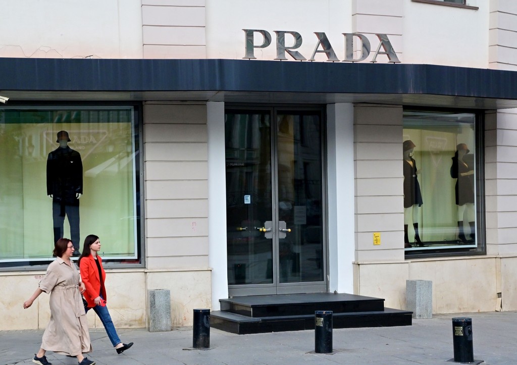 Фэшн-гигант незаметно «вернулся» на российский рынок