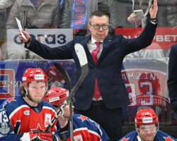 Илья Воробьев завершает работу в КХЛ, открывая новые горизонты для ЦСКА ilya vorobev zavershaet rabotu v khl otkryvaya novye gorizonty dlya czska-t-nw-ru-174593653200-0