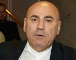 Иосиф Пригожин удивил поклонников новым стилем - реакция Валерии и фанатов iosif prigozhin udivil poklonnikov novym stilem reakcziya valerii i fanatov-t-nw-ru-174471243900-0
