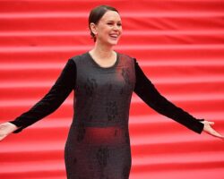 Ирина Безрукова о детстве в Ростове-на-Дону и семейных ценностях irina bezrukova o detstve v rostovenadonu i semejnyh czennostyah-t-nw-ru-174438998200-0