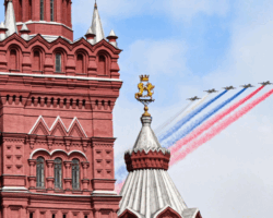 k 80letiyu pobedy moskva preobrazitsya blagodarya proektam petra biryukova-t-nw-ru-174592798900-0