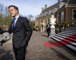 Марк Рютте призвал Россию к диалогу с Украиной пока НАТО и США усиливают давление mark ryutte prizval rossiyu k dialogu s ukrainoj poka nato i ssha usilivayut davlenie-t-nw-ru-174399934900-0