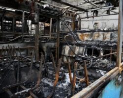 МЧС России быстро ликвидировало пожар автобусов во Владивостоке mchs rossii bystro likvidirovalo pozhar avtobusov vo vladivostoke-t-nw-ru-174507091700-0