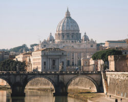 Николай Дубинин высказал мнение о возможном избрании Папы Римского nikolaj dubinin vyskazal mnenie o vozmozhnom izbranii papy rimskogo-t-nw-ru-174591575700-0