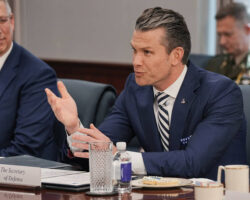 Пит Хегсет и Шон Парнелл - Новые горизонты в обороне и оптимизм будущего pit hegset i shon parnell novye gorizonty v oborone i optimizm budushhego-t-nw-ru-174524968400-0