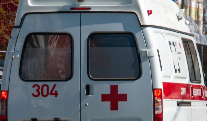 "Родился в рубашке": попавшего под электричку подростка спасли врачи Подмосковья