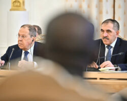 sergej lavrov i mid rf podtverdili otkrytie posolstva rossii v nigere k 2025 godu-t-nw-ru-174370220000-0