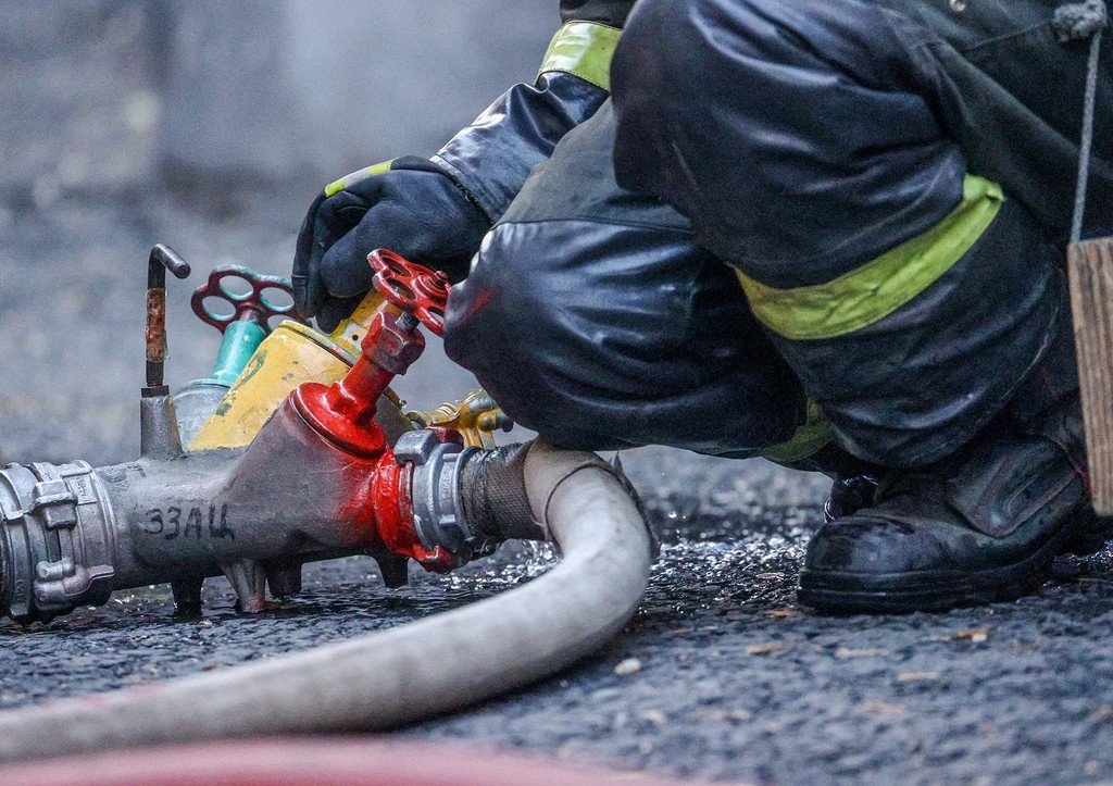 Появились новые подробности страшного пожара с пятью погибшими детьми