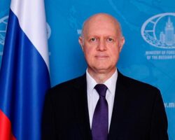 Владимир Путин представил нового посла России в Уругвае Алексея Исакова из МГИМО vladimir putin predstavil novogo posla rossii v urugvae alekseya isakova iz mgimo-t-nw-ru-174531726100-0