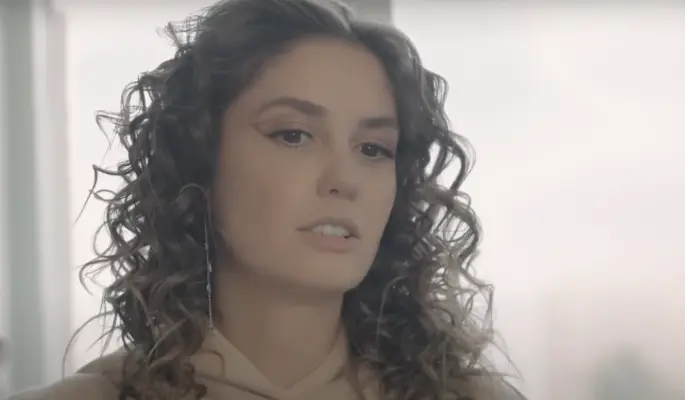 "Не могу сказать, что он мне наговорил приятности": Агата Муцениеце рассказала о случайной встрече с сыном