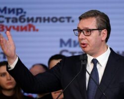 aleksandr vuchich gotovitsya k vizitu v moskvu na parad pobedy 9 maya-t-nw-ru-174630392300-0