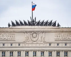 Арбитражный суд Москвы рассматривает новые иски Минобороны России к РЖД arbitrazhnyj sud moskvy rassmatrivaet novye iski minoborony rossii k rzhd-t-nw-ru-174796408400-0