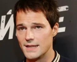 Данила Козловский и Оксана Акиньшина обсуждают новую волну успеха danila kozlovskij i oksana akinshina obsuzhdayut novuyu volnu uspeha-t-nw-ru-174771293200-0