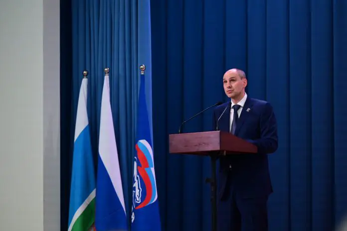 Денис Паслер и Единая Россия обсуждают будущее Свердловской области-0