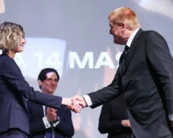 nina grebeshkova i leonid gajdaj obsuzhdayut semejnye czennosti i nasledie mosfilma-t-nw-ru-174708511500-0