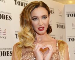 Ольга Бузова и Полина Гагарина показывают яркие выступления и новые горизонты olga buzova i polina gagarina pokazyvayut yarkie vystupleniya i novye gorizonty-t-nw-ru-174692224300-0