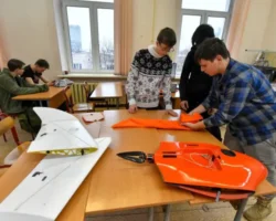 Сергей Собянин объявил об открытии 10 тысяч новых мест в колледжах Москвы и развитии Московской электронной школы sergej sobyanin obyavil ob otkrytii 10 tysyach novyh mest v kolledzhah moskvy i razvitii moskovskoj elektronnoj shkoly-t-nw-ru-174801946600-0