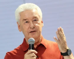 sergej sobyanin otmetil uspeh yarmarok i vklad regionov dlya moskvy-t-nw-ru-174776267100-0
