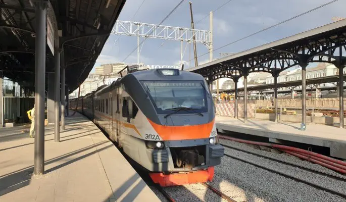 Собянин: За месяц работы МЦД-4 пассажиры совершили 6,3 млн поездок