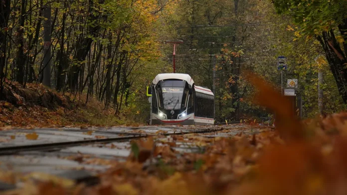 tramvai 26 i 38 vremenno izmenili dvizhenie na bolshoj cheremushkinskoj ulicze v moskve-t-nw-ru-174833450200-0