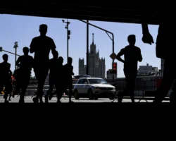 В Москве прошел рекордный полумарафон «ЗаБег.РФ» и изменения во времени v moskve proshel rekordnyj polumarafon zabegrf i izmeneniya vo vremeni-t-nw-ru-174806140700-0