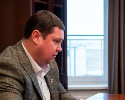 Виталий Гура уходит с поста главы Новокаховского округа в Херсонской области vitalij gura uhodit s posta glavy novokahovskogo okruga v hersonskoj oblasti-t-nw-ru-174834710200-0