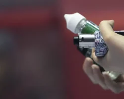 Артём Метелев считает, что для защиты молодёжи нужны эффективные меры artyom metelev schitaet chto dlya zashhity molodyozhi nuzhny effektivnye mery-t-nw-ru-174893573400-0