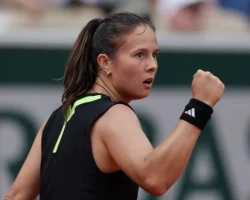 darya kasatkina i mirra andreeva prodemonstrirovali yarkij duet na rolan garros-t-nw-ru-174877470900-0
