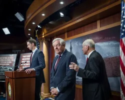 Ричард Блюменталь и Линдси Грэм готовят ударные санкции против России перед саммитом G7 richard blyumental i lindsi grem gotovyat udarnye sankczii protiv rossii pered sammitom 7-t-nw-ru-174882888700-0