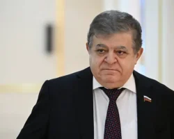 Владимир Джабаров и Дмитрий Песков раскрыли возможную реакцию Украины на меморандум России vladimir dzhabarov i dmitrij peskov raskryli vozmozhnuyu reakcziyu ukrainy na memorandum rossii-t-nw-ru-174895009700-0